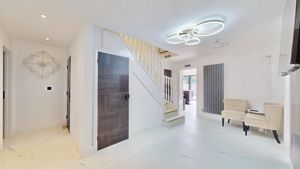 Photo 19- click for photo gallery